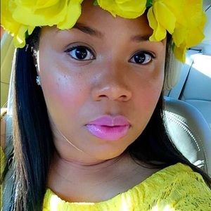 Meet your Posher, Gwendolyn